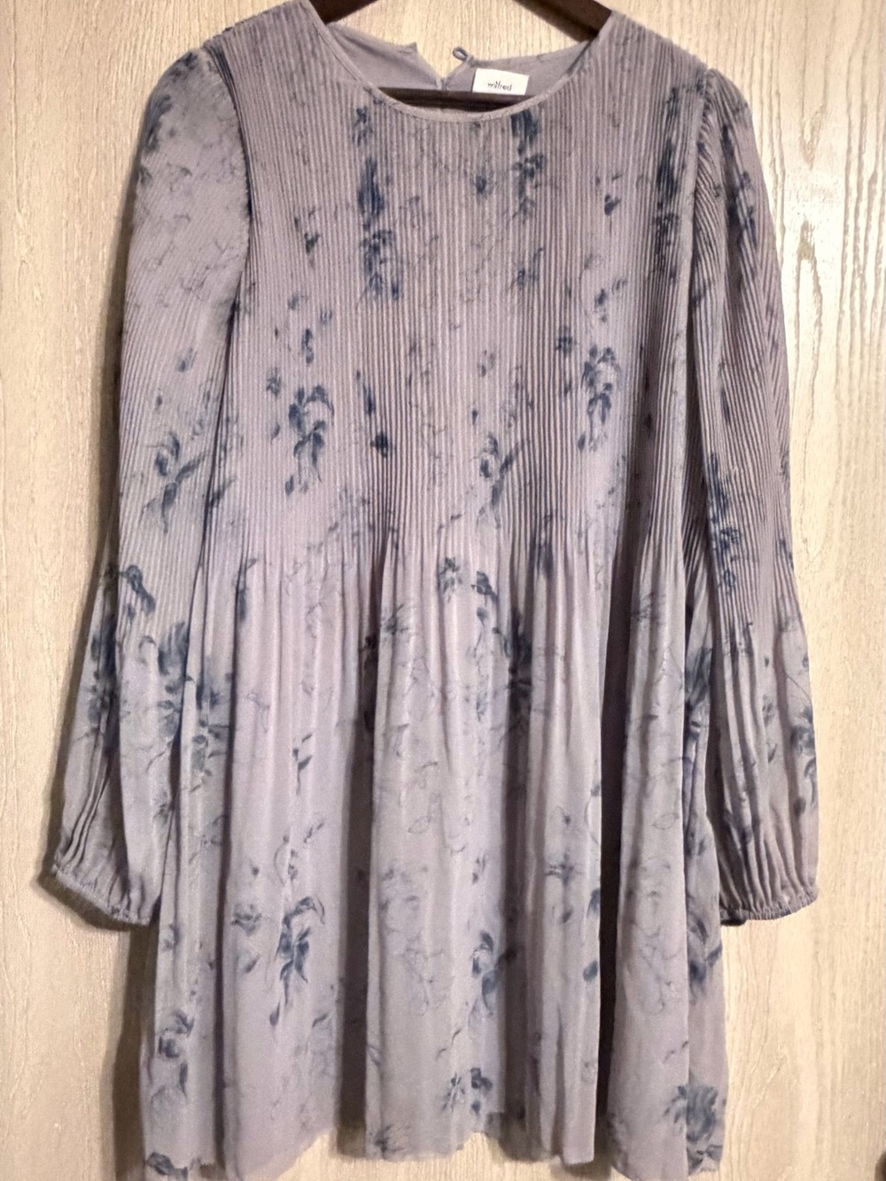 Wilfred Blue Gray Floral Pleated Long-Sleeve Dress